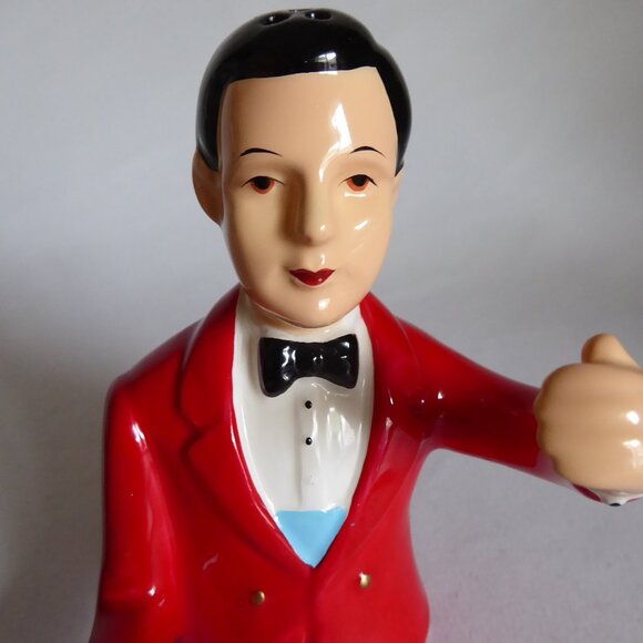 VINTAGE BARTENDER BAR HOLDING COCKTAIL SHAKER CERAMIC SALT & PEPPER SHAKER SET - Picture 9 of 9